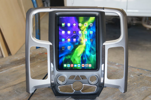 2015 RAM Truck 11 inch iPad PRO dash mod